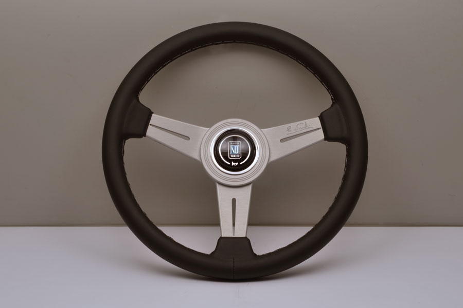 NARDI CLASSIC SPORTS TYPE A 330mm 正規品